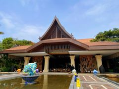 -西双版纳融创皇冠假日度假酒店