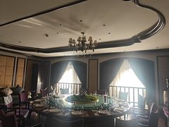 -王府井酒店(金桥港湾店)
