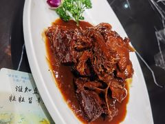 -河畔春天时尚餐厅