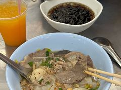 -榮泰米粉湯(Left Shop)