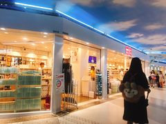-名创优品(江南新地店)