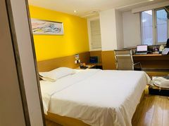 -7天酒店·北京学院路六道口地铁站店