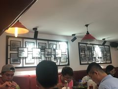 -芳村榕树头叹佬鸡煲(体育西店)