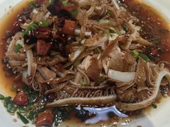 油泼毛肚-叶派龙虾•招牌香辣蟹·海鲜(中海国际店)