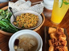-Cau Go Vietnamese Cuisine