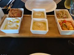-Efes Turkish & Mediterranean Cuisine 艾菲斯餐厅(陆家嘴店)