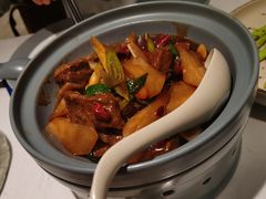 萝卜牛腩煲-鹿港小镇(悠唐店)
