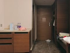 -广州中心皇冠假日酒店