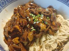 蛤蜊猪肝面-沪西老弄堂面馆(定西路店)