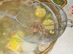 涮好的嫩肉-食潮汕头鲜牛馆(望京保利店)