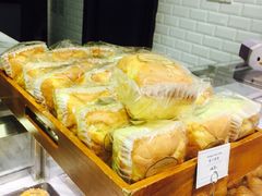 -莉莲蛋挞(大华悦沢书店)