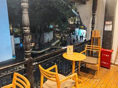 -猫的天空之城概念书店(杭州南宋御街店)