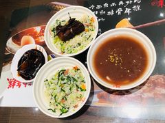 -鲜得来排骨年糕(云南南路总店)