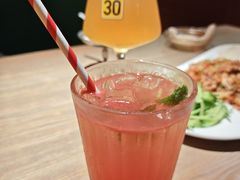 -耶里夏丽·新疆菜·28年喀什老馆(田林东路店)