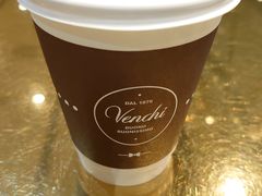 -VENCHI 闻绮(北京国贸商城店)