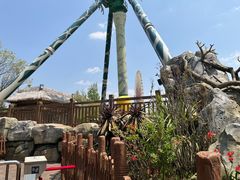 -七彩云南欢乐世界