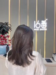 -十六番发型师事务所
