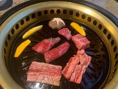-炼火烤肉店