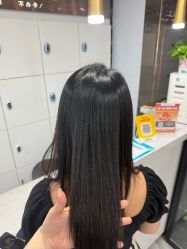 -镁连社·美联社