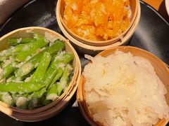 沔阳蒸菜-莲餐厅·湖北菜·潜江小龙虾店(愚园路店)