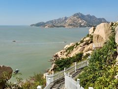 -那琴半岛地质海洋公园