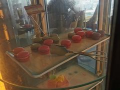 -宝利来国际大酒店-凤凰阁旋转餐厅