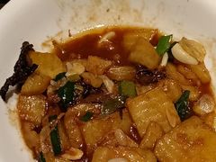 -老周家酱卤猪蹄私房菜(克拉玛依西街店)