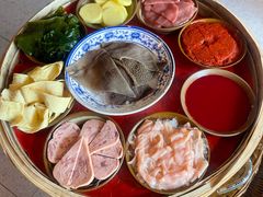 -山悦里 山野·鲜火锅(罗斯福广场店)