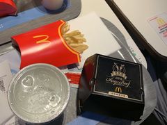 -麦当劳(欢乐谷店)