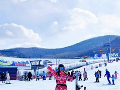 -中旅松花湖滑雪场