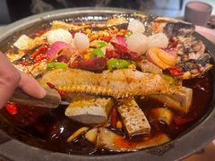 荔枝烤鱼-鸣记脆皮烤鱼·海鲜烤鱼(三八广场店)