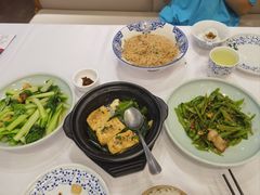 -围龙屋客家食府(福田店)