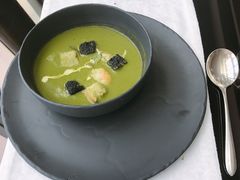 大虾芦笋汤面包丁柠檬奶油墨鱼汁奶油包-瑞吉酒店 · Elba 欧尔巴意大利餐厅· 精致意餐·云端聚会