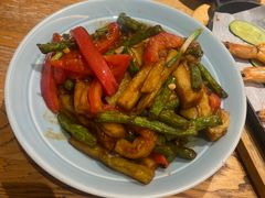 -蜜桃餐厅·伴山(湖滨商业街店)