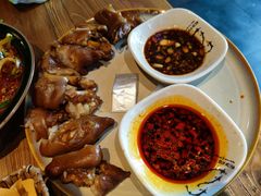 -先启半步颠小酒馆(白麓里店)