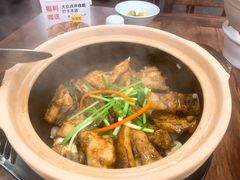 生啫水库大鱼头-新李记 · 口味菜馆(南郊公园店)