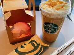 烤巴旦木燕麦拿铁-星巴克臻选(沈阳大悦城店)