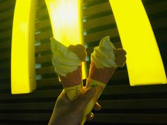 -麦当劳(海岸城店)