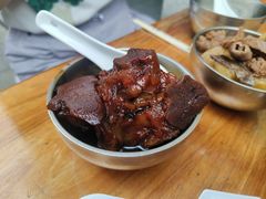 猪脚姜-陈老添美食店(宝华路店)