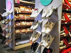 -唯品会(北京国瑞城店)