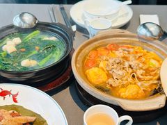 番茄酸汤豆卜煮肥牛-小炳胜(卓悦中心店)