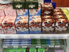 -全家便利店(宜山路站店)