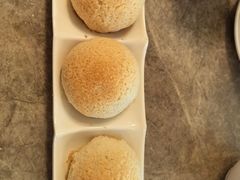 酥皮焗叉烧包-添好运点心专门店(深水埗店)