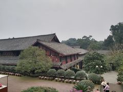 -峨眉山报国寺