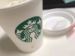-星巴克臻选(上海中环广场2F店)