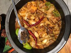 黑松露牛肝菌焖牛蛙-云海肴·汽锅鸡·云南菜(苏州中心店)