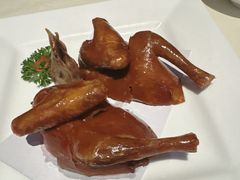 玻璃脆皮乳鸽-利苑(环贸iapm店)