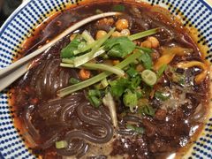 -遇见小面(东方宝泰店)