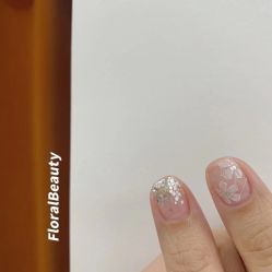 -济南花里美甲美睫