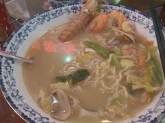 -霆记海鲜·只为这碗面(滨江店)